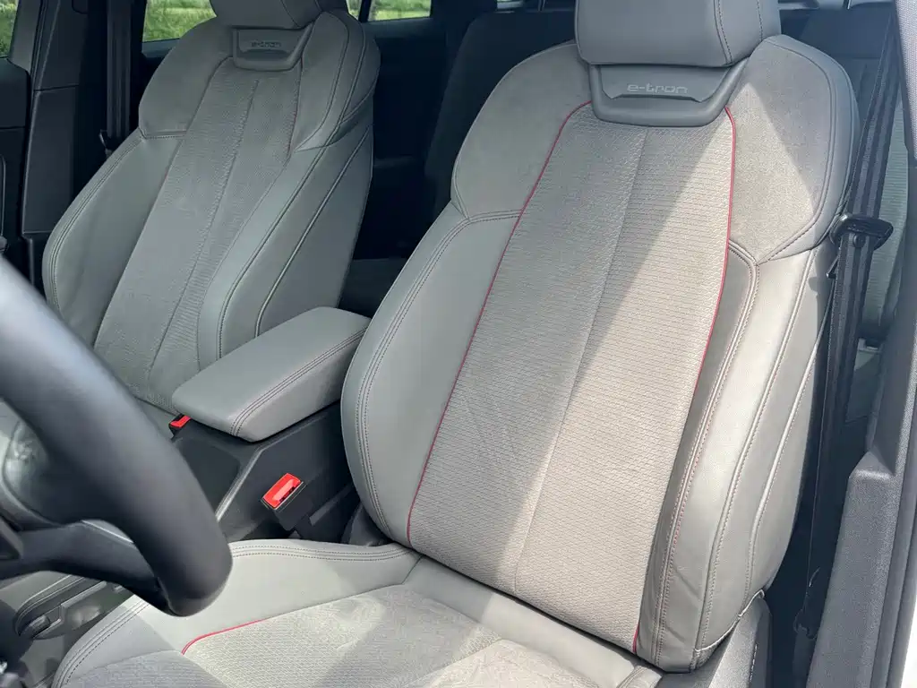 Audi Q5 e-tron — миниатюра 26