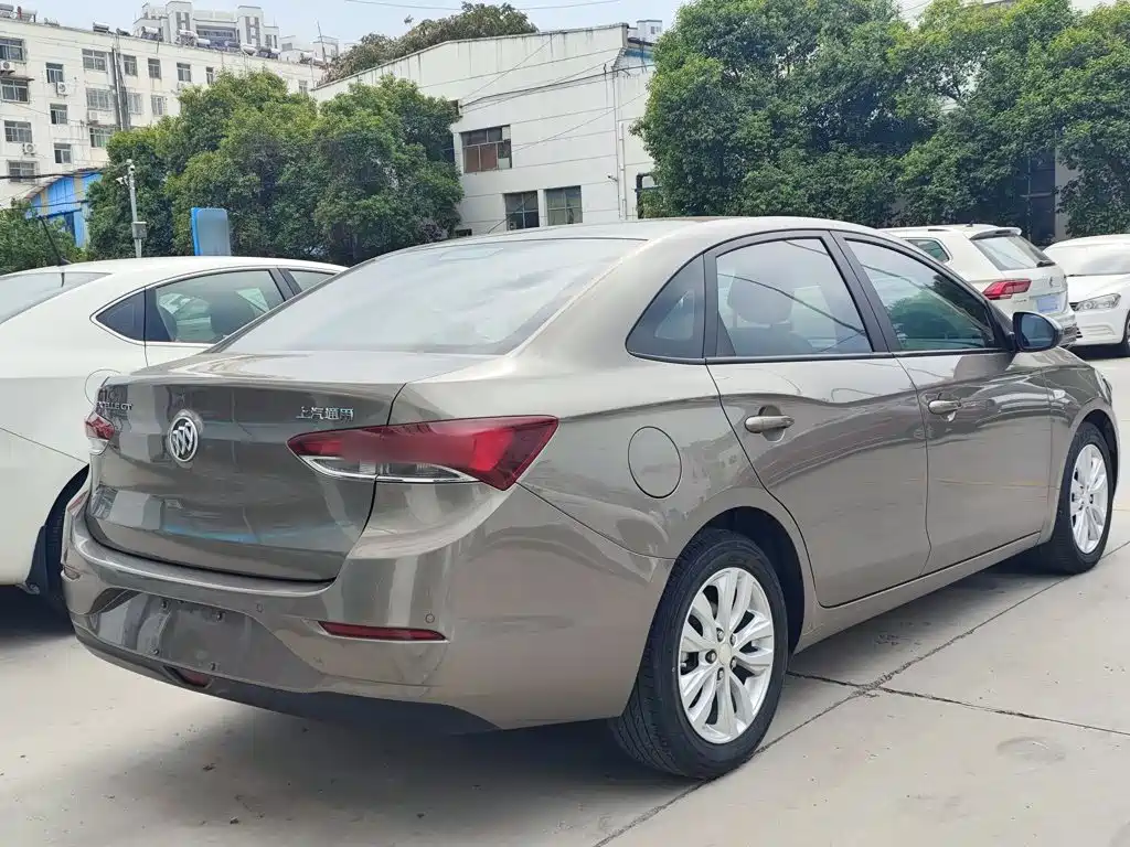 Buick Excelle — миниатюра 7