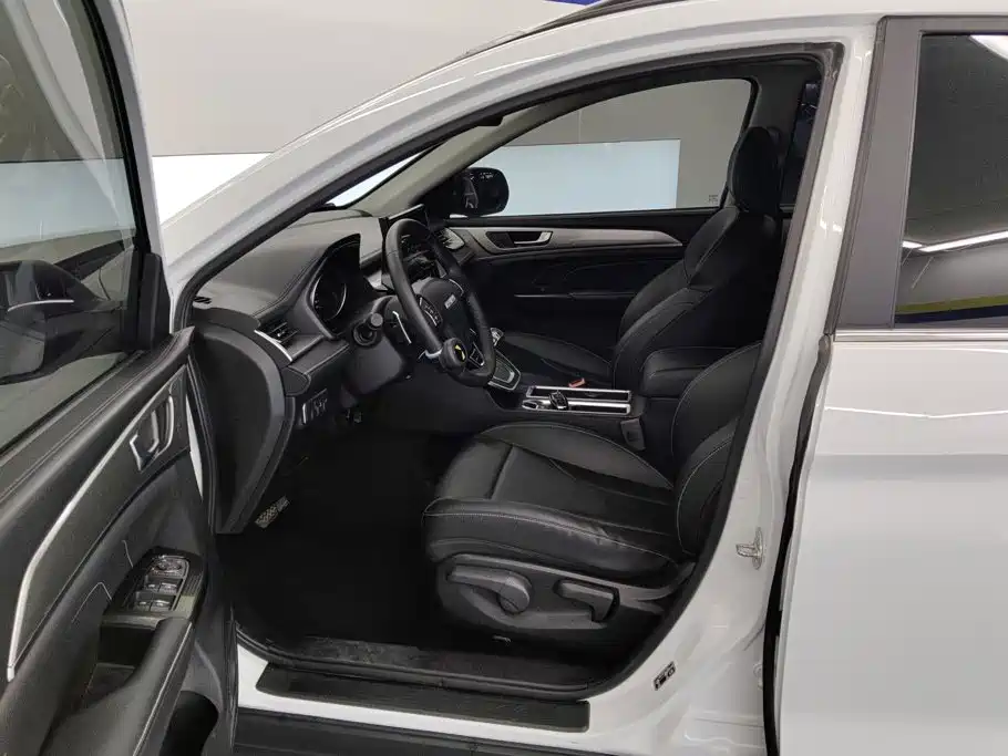 Haval M6 — миниатюра 9