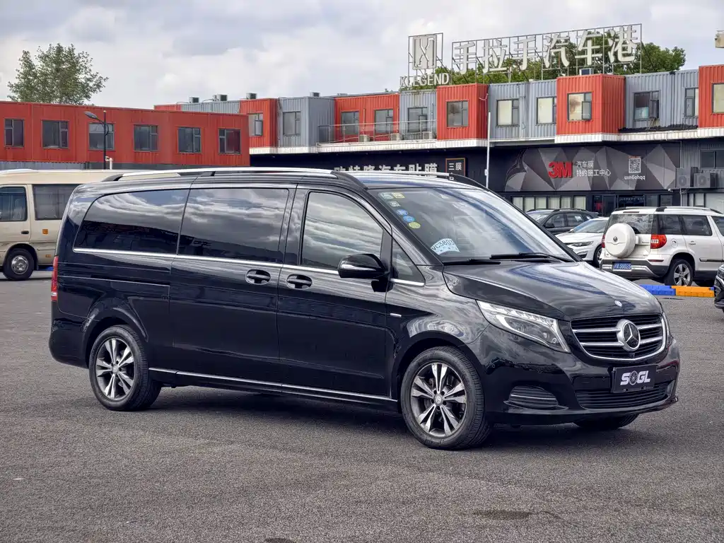 Mercedes-Benz V-Class — миниатюра 3