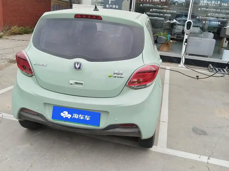 Changan Benben E-Star — миниатюра 3