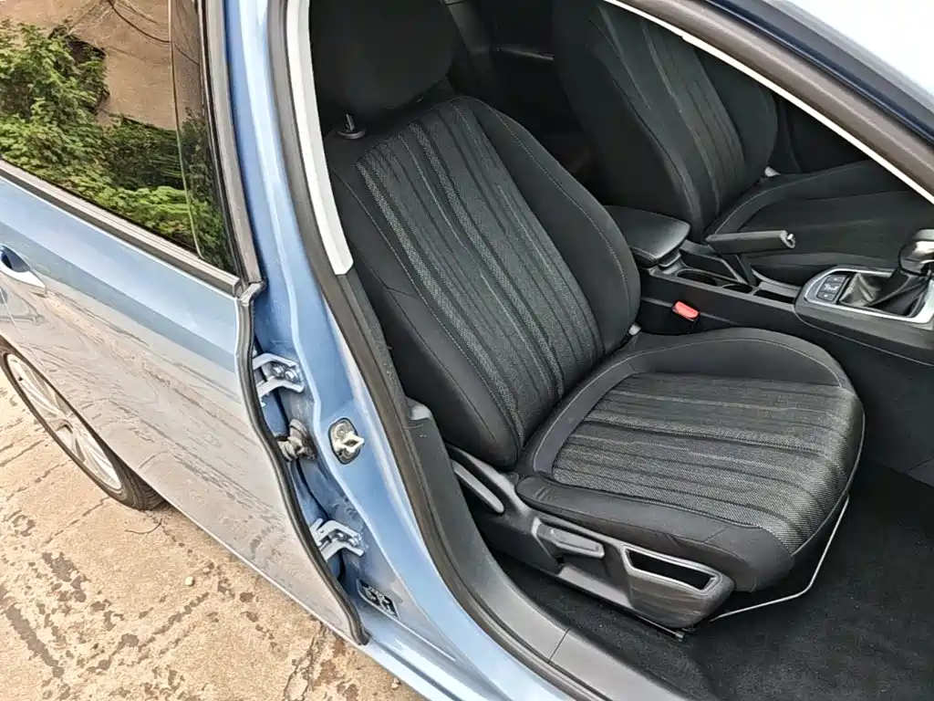 Peugeot 308S — миниатюра 25