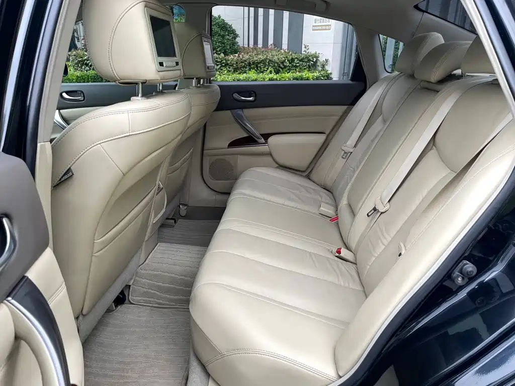 Nissan Altima 2010 2.5L XL