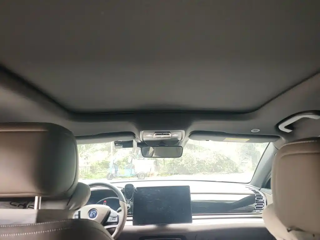 BYD Han — миниатюра 9