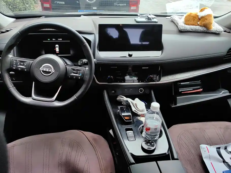 Nissan X-Trail — миниатюра 12