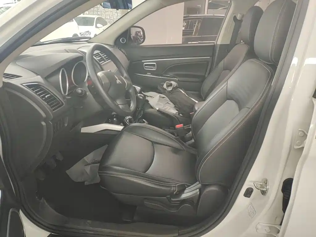 Mitsubishi ASX — миниатюра 15