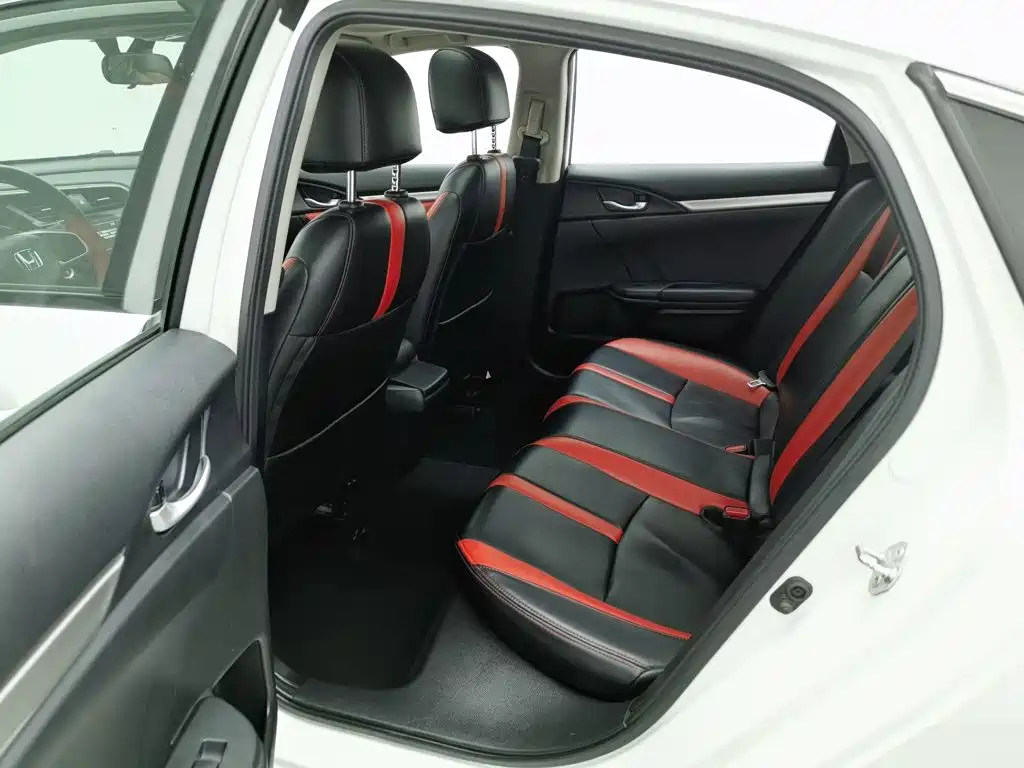 Honda Civic — миниатюра 15