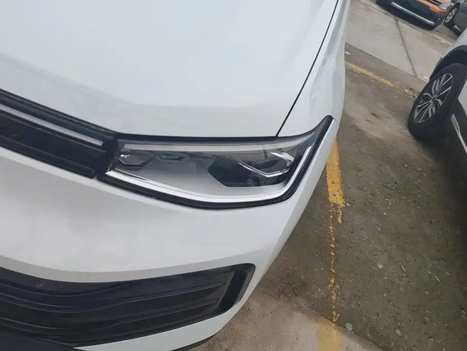 Volkswagen Tharu — миниатюра 5