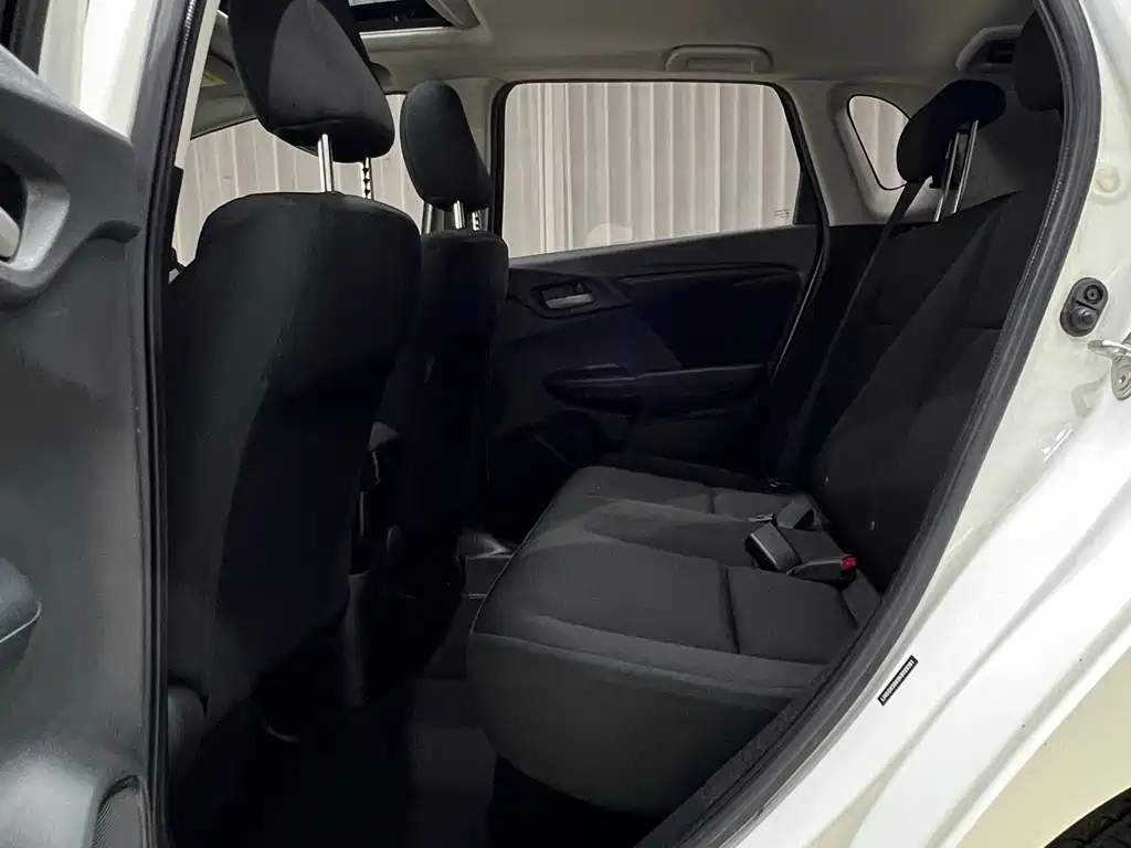 Honda Fit — миниатюра 11