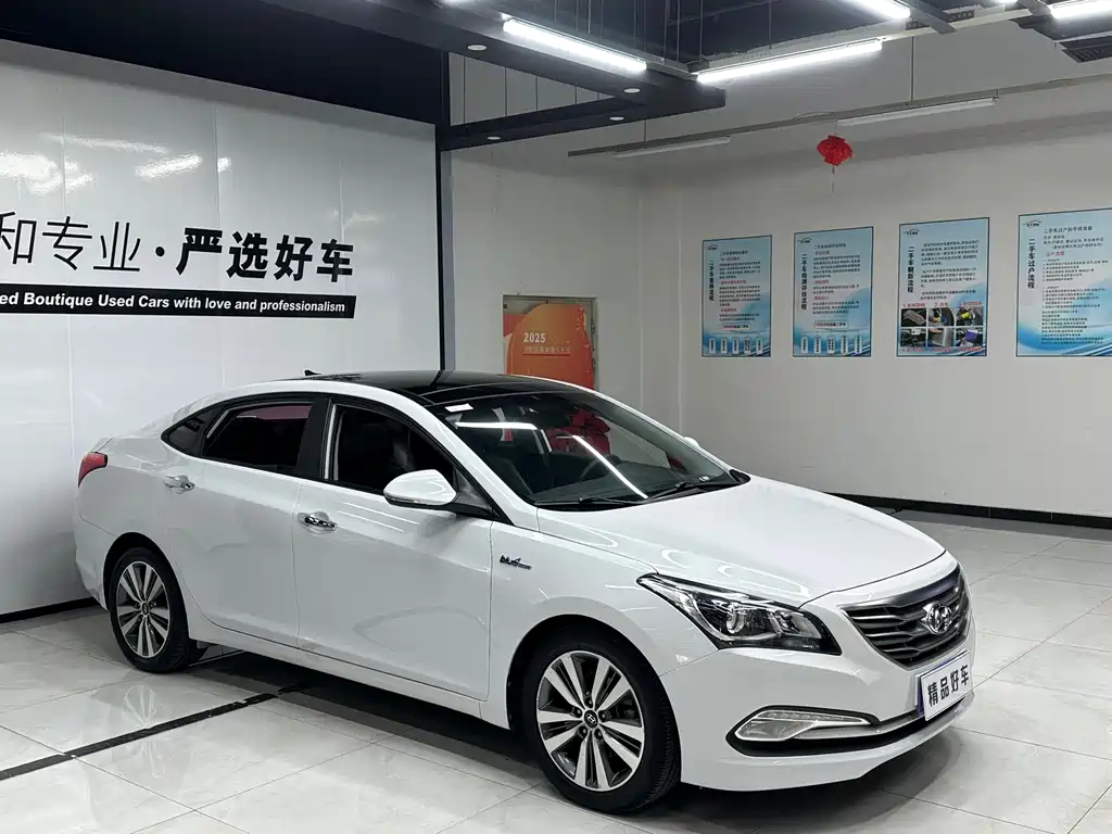 Hyundai Mistra — миниатюра 3
