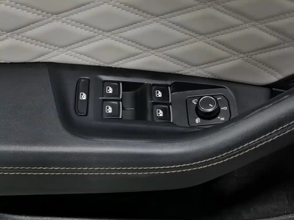 Volkswagen Magotan — миниатюра 9