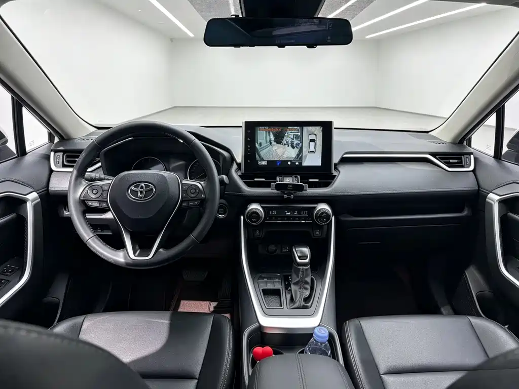 Toyota Wildlander — миниатюра 4