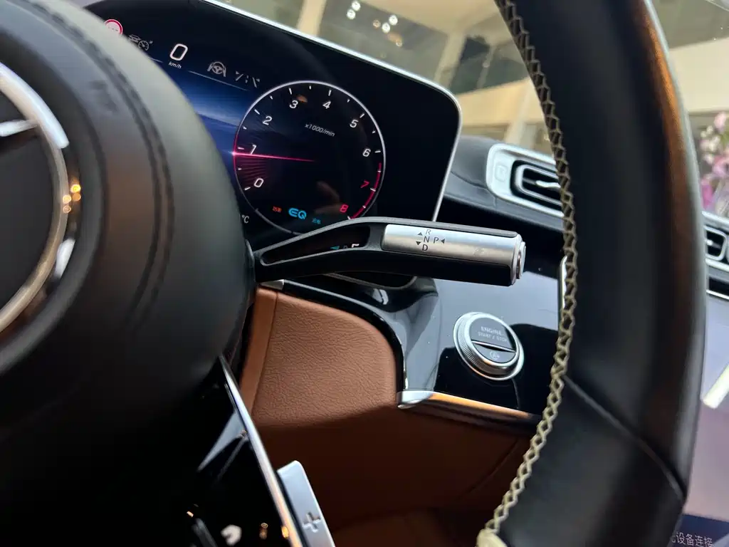 Mercedes-Benz S-Class — миниатюра 17