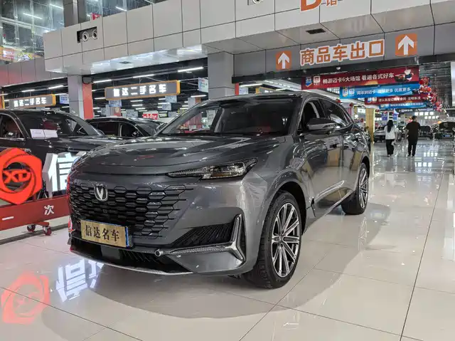 CHANGAN  UNI K 2025