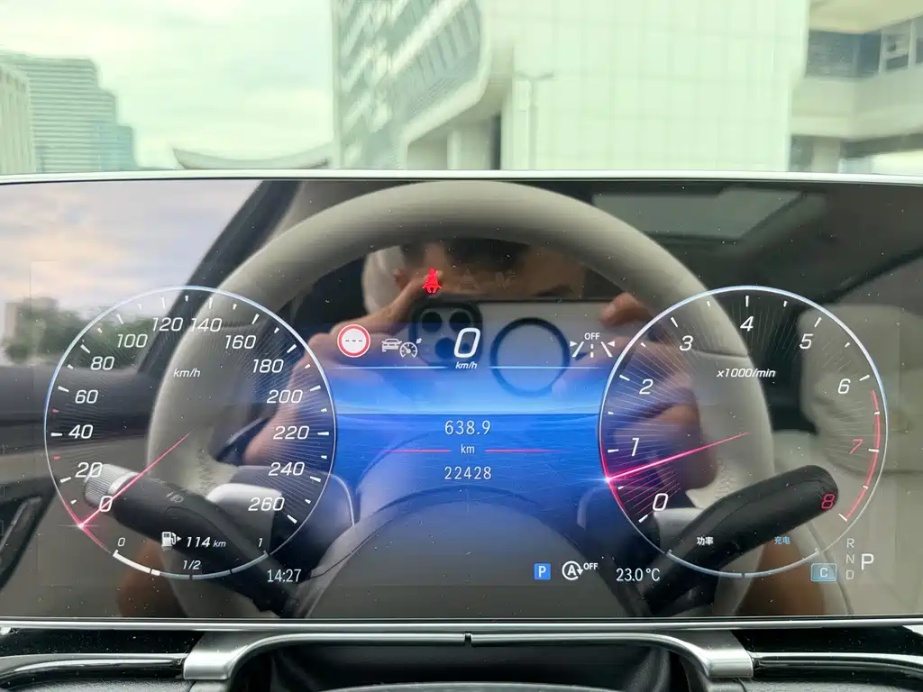 Mercedes-Benz S-Class — миниатюра 27
