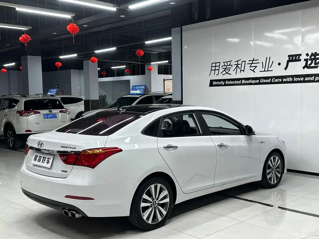 Hyundai Mistra — миниатюра 4