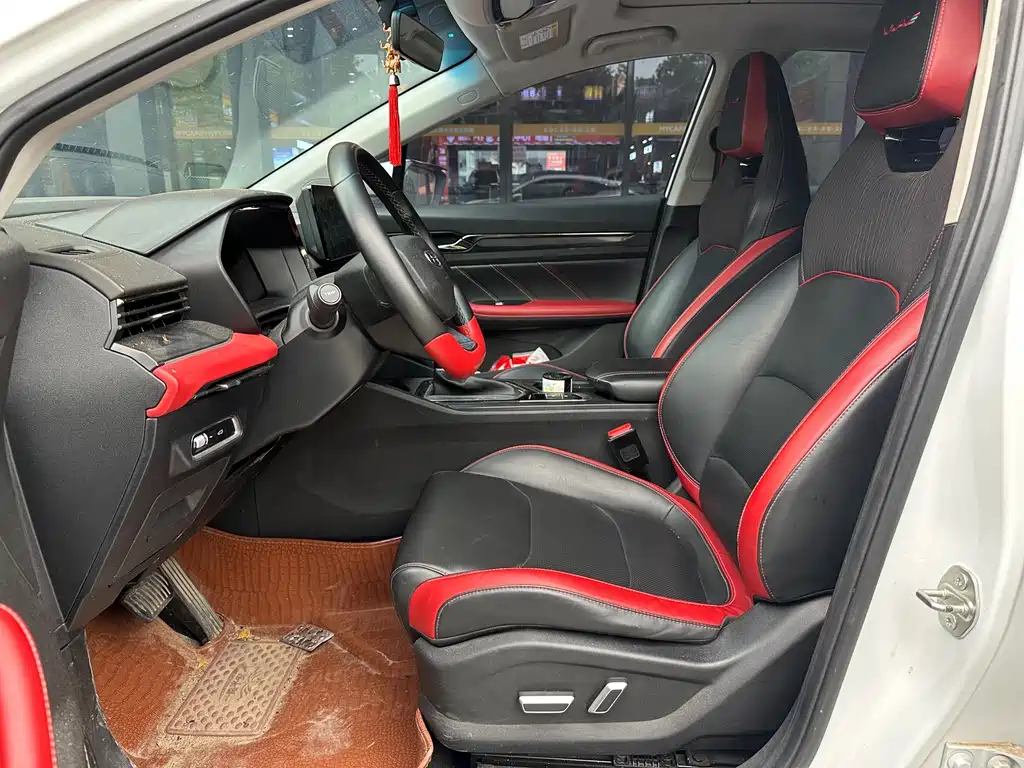 Geely Emgrand S — миниатюра 9