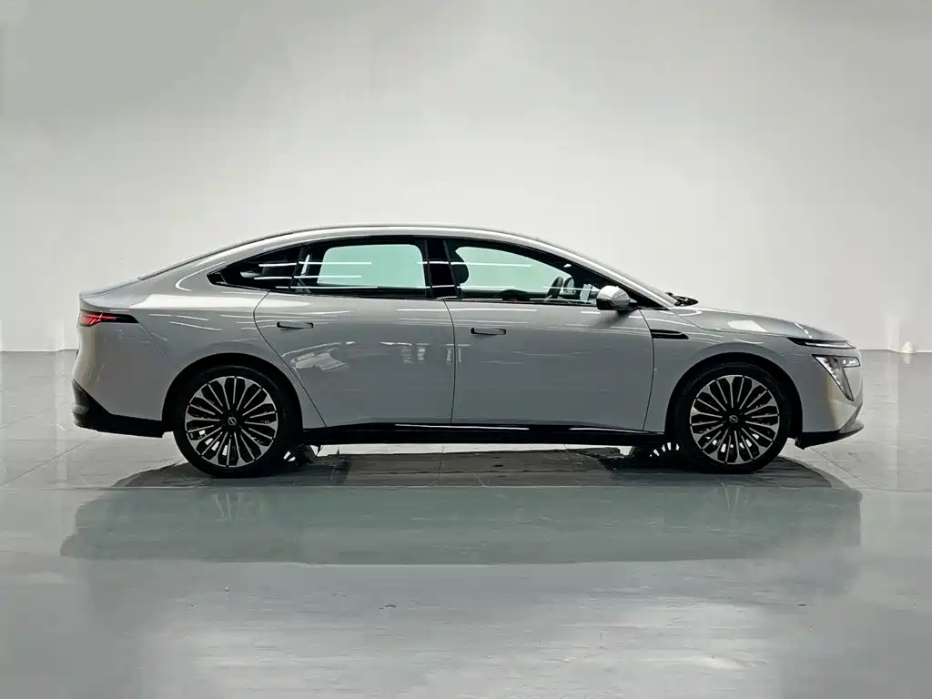 Nissan N7 — миниатюра 7