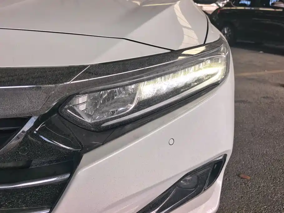 Honda Accord — миниатюра 5