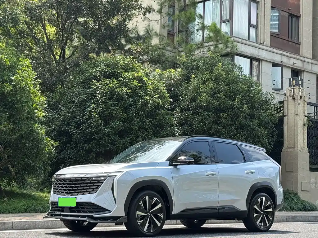 Geely Boyue L