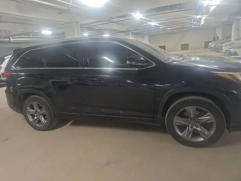 Toyota Highlander — миниатюра 26
