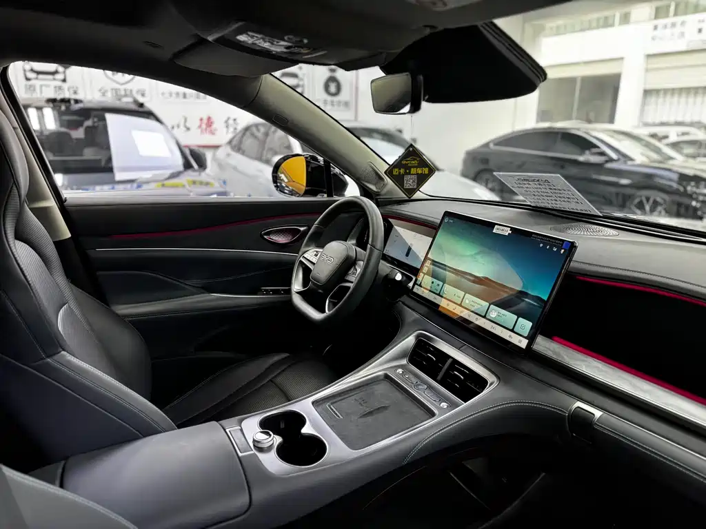 BYD SEA LION 07 DM I