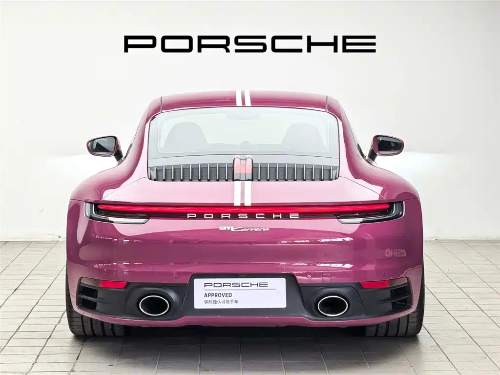 PORSCHE 911