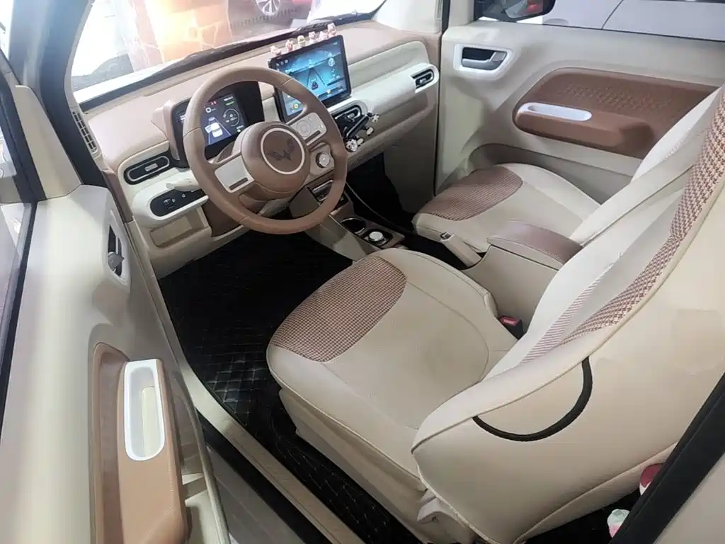 Wuling MINIEV — миниатюра 16