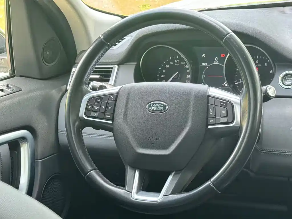 Land Rover Discovery Sport — миниатюра 11