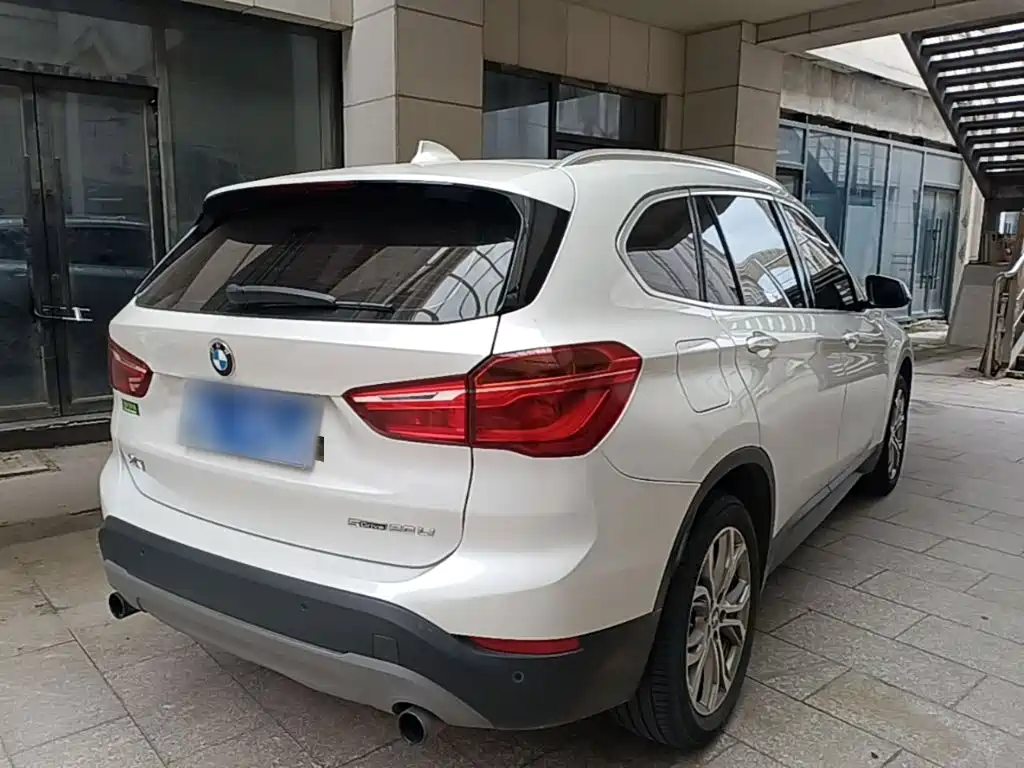 BMW X1 — миниатюра 7