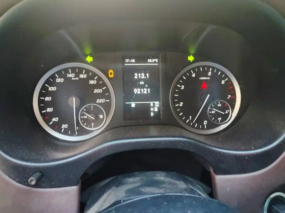 Mercedes-Benz Vito — миниатюра 14