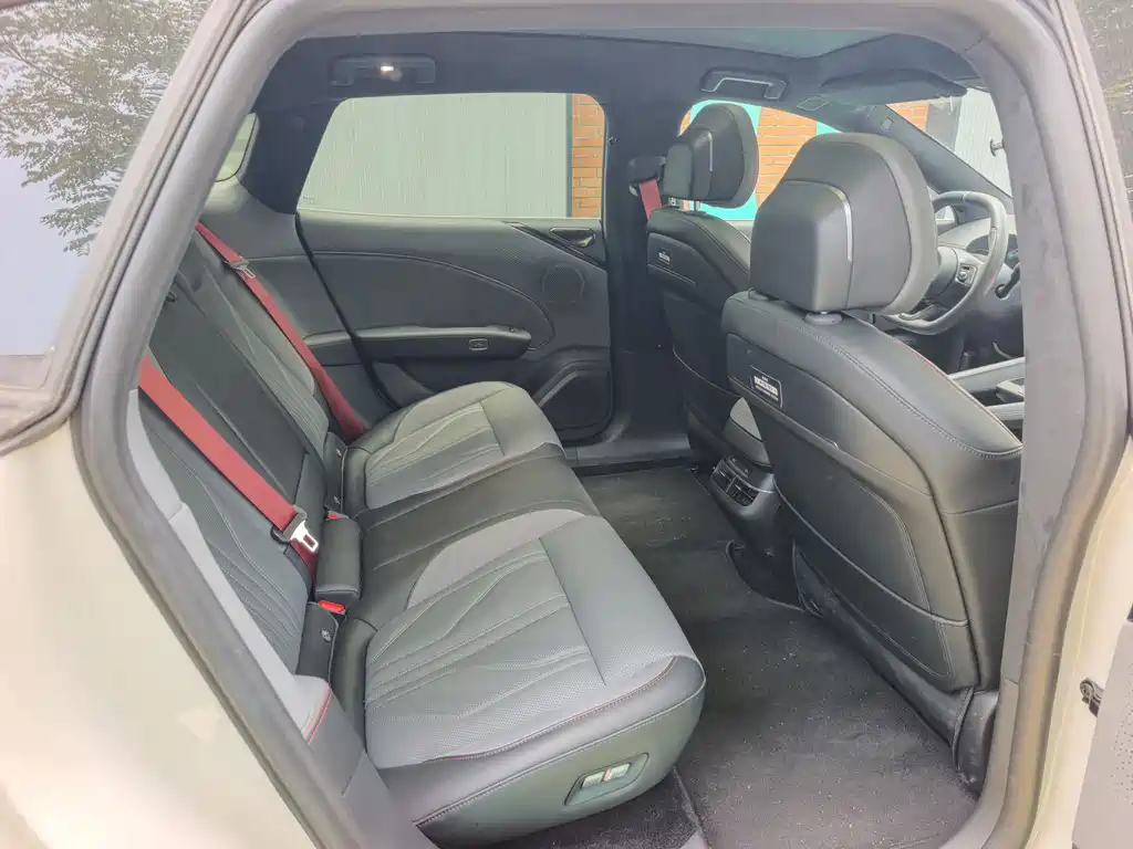 Zeekr 007GT 2025 Smart Drive 75kWh