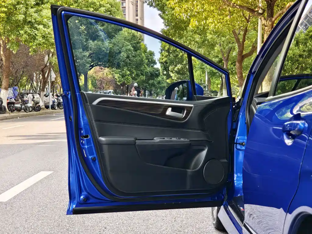 Honda Jade — миниатюра 4