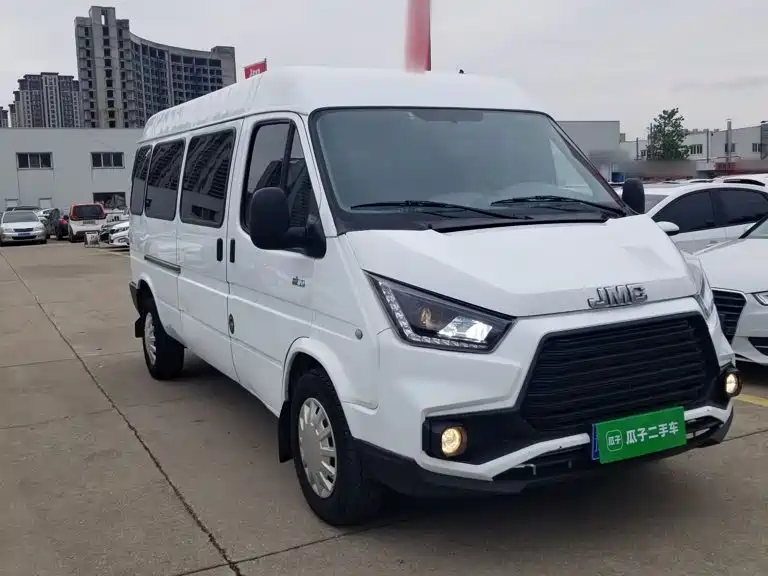 JMC Tesla — миниатюра 4