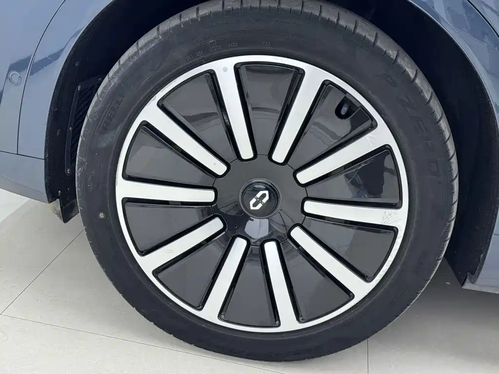 AITO AITO M9 — миниатюра 17