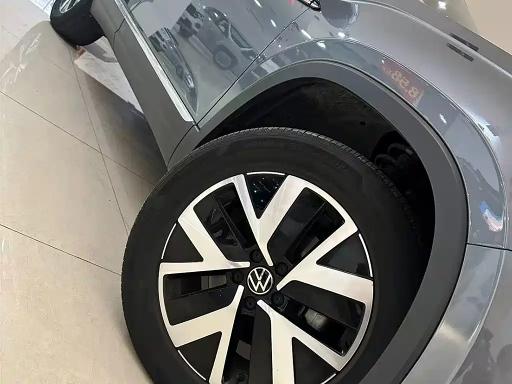 Volkswagen Tayron 2024 Silver/gray из Китая