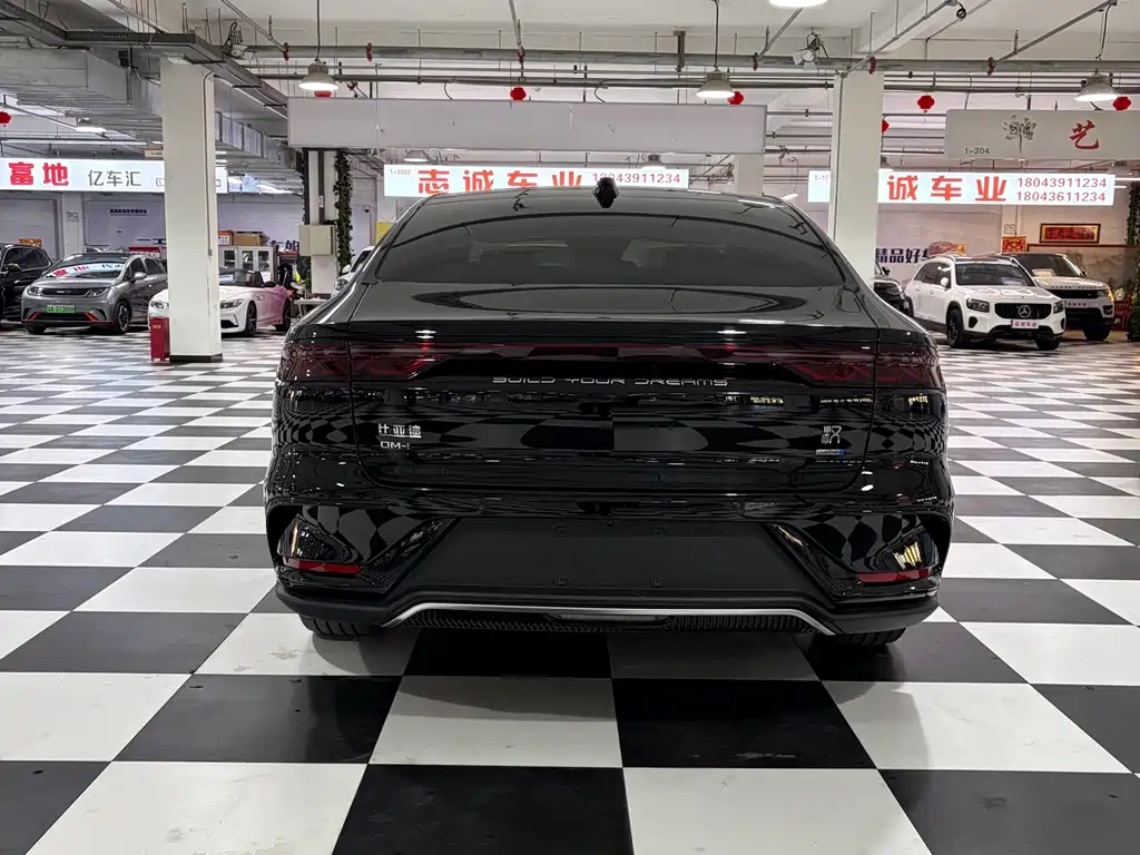 BYD Han — миниатюра 5