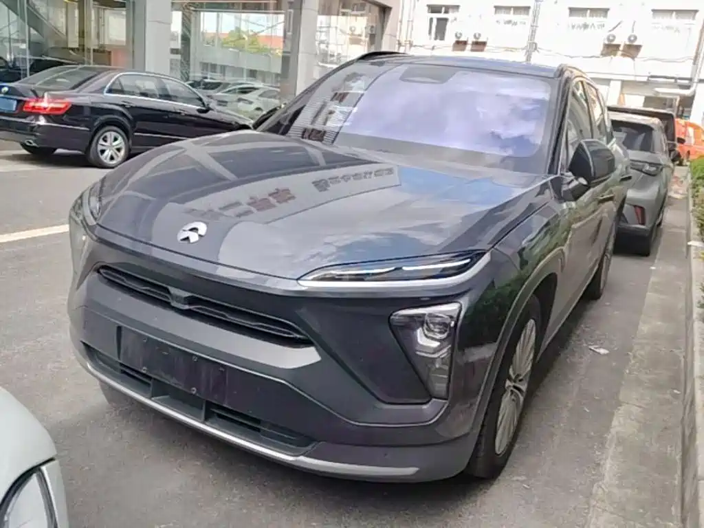 NIO ES6