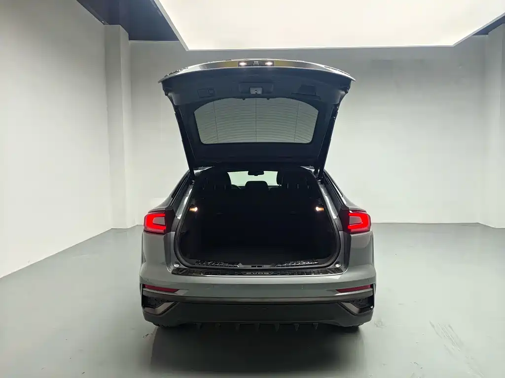 Ford Mondeo — миниатюра 7