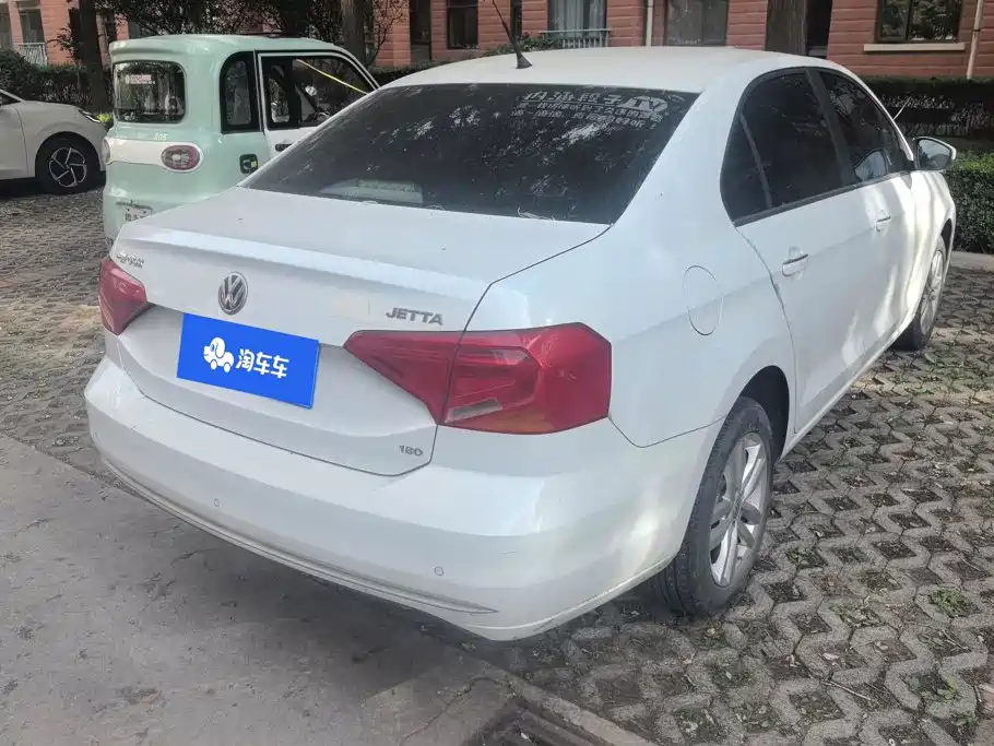 Volkswagen Jetta — миниатюра 3