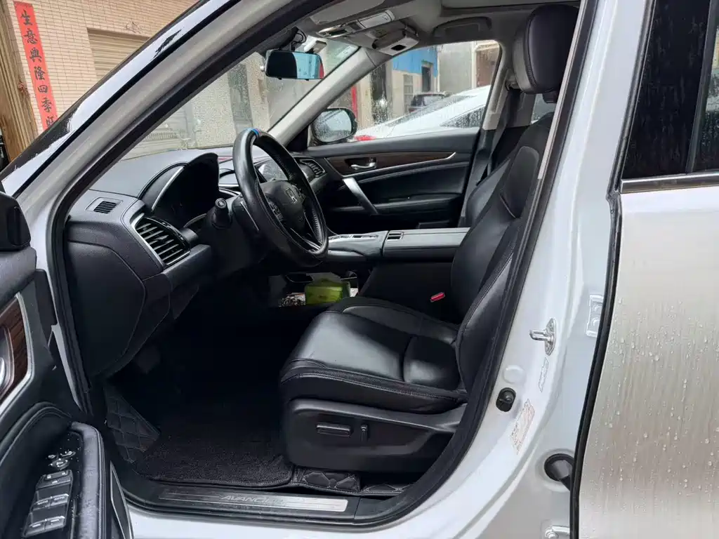 Honda Avancier 2017 370TURBO Luxury