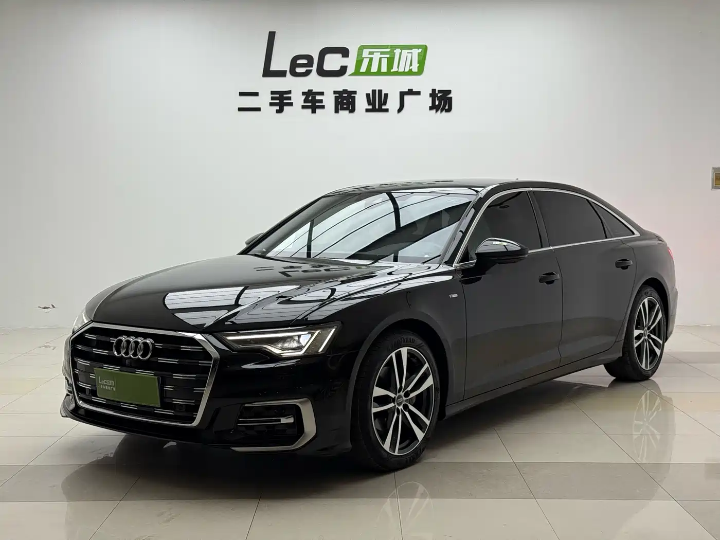 奥迪A6L 2023款 40 TFSI 豪华动感型 2023