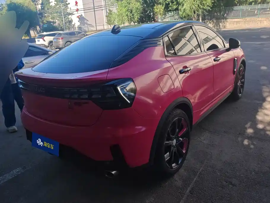 Lynk & Co 05 — миниатюра 3