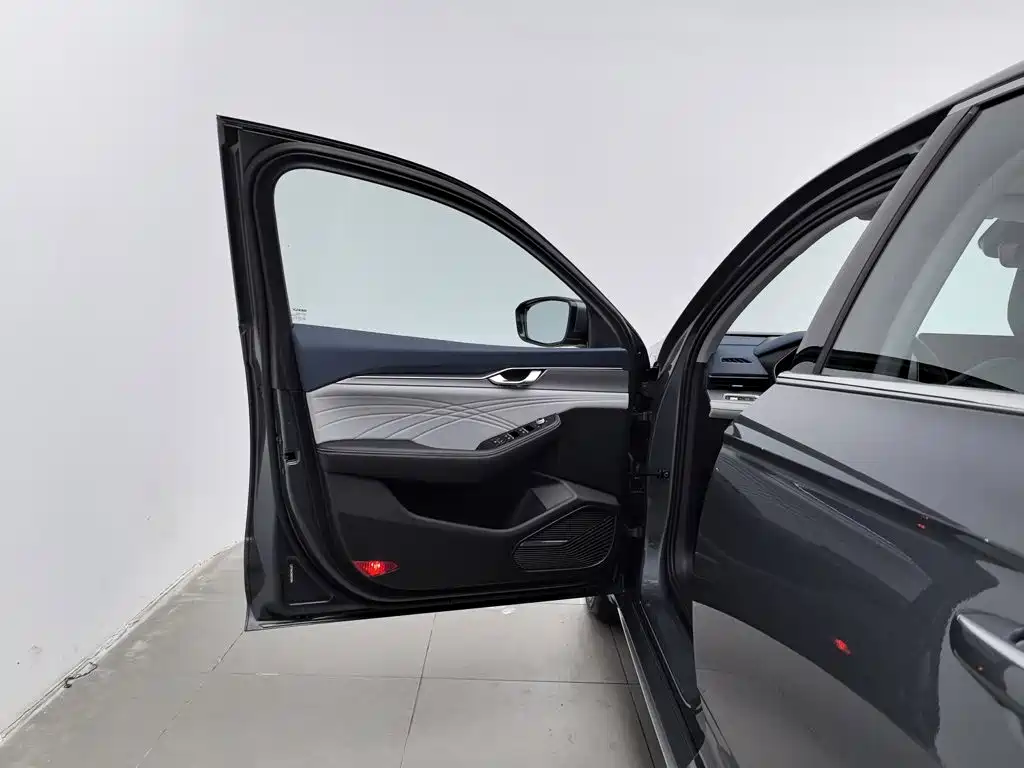 Geely Xingrui — миниатюра 8
