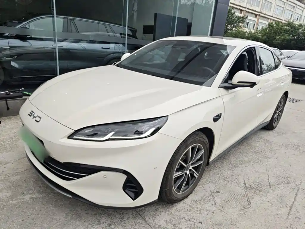 BYD Seal 06 — миниатюра 2