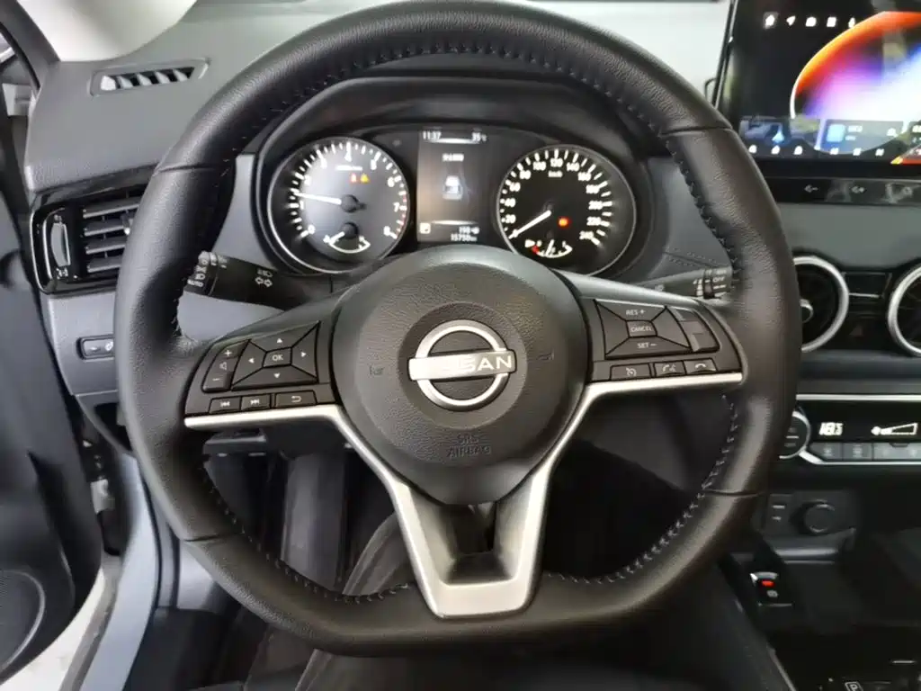 Nissan X-Trail — миниатюра 11