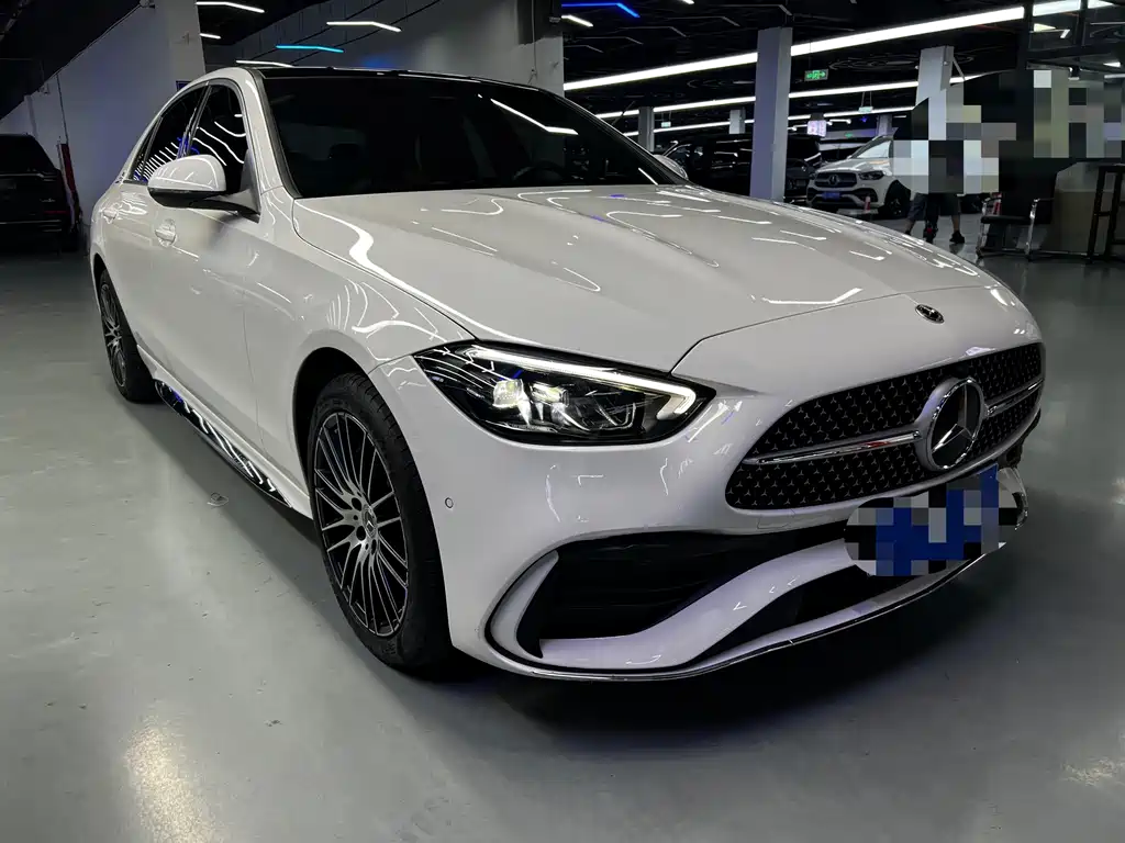 Mercedes-Benz C-Class — миниатюра 3