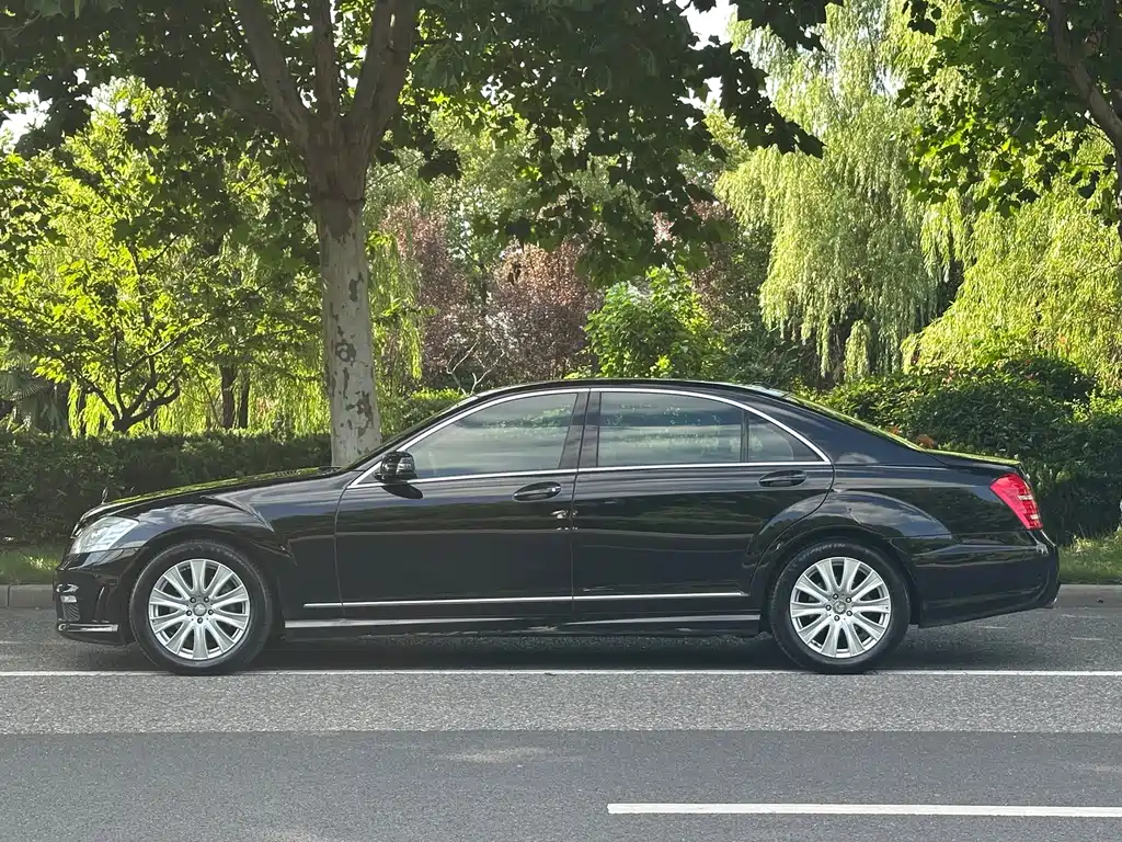 Mercedes-Benz S-Class — миниатюра 4