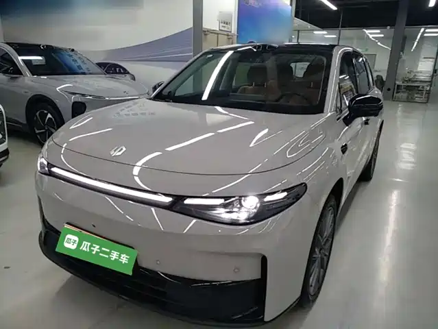 2025 Leapmotor C10