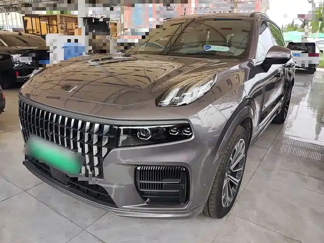 LYNK &CO. 09 EM P 2024